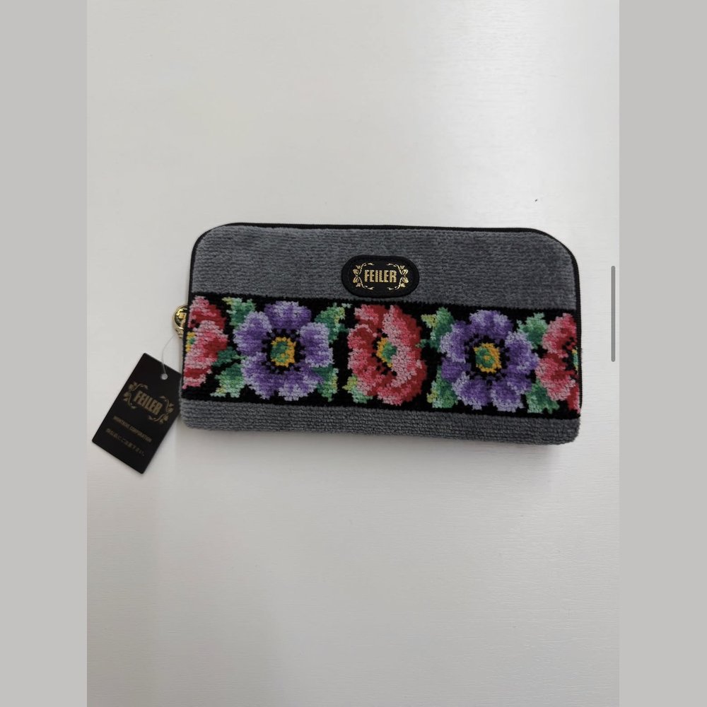 フェイラーの花柄長財布(タグ付) 買取実績